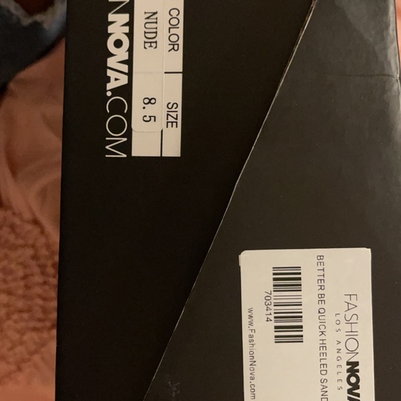 Heels - Picture 5 of 6